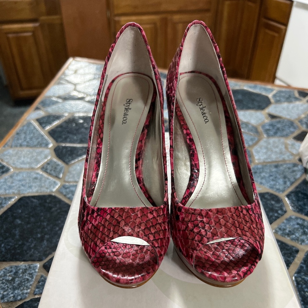 Style & co heels